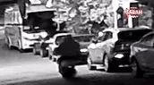 Kocaeli’de motosikletli saldırganların binayı kurşunlama anı kamerada
