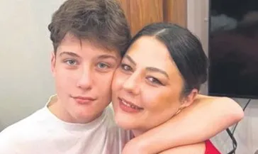 ‘Yan baktın’ tartışmasında 17 yaşındaki oğlunu kaybeden acılı anne: Ciğerimin yarısını aldılar