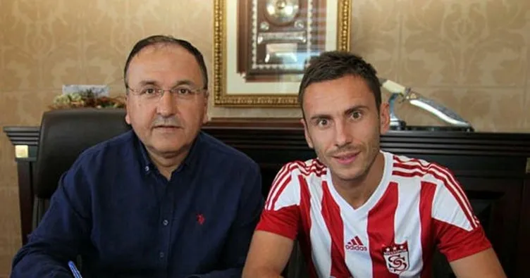 Sivasspor, Rybalka ile sözleşme imzaladı