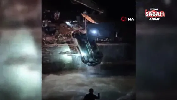 Şırnak'ta kontrolden çıkan otomobil dereye uçtu: 4 ölü, 1 yaralı | Video
