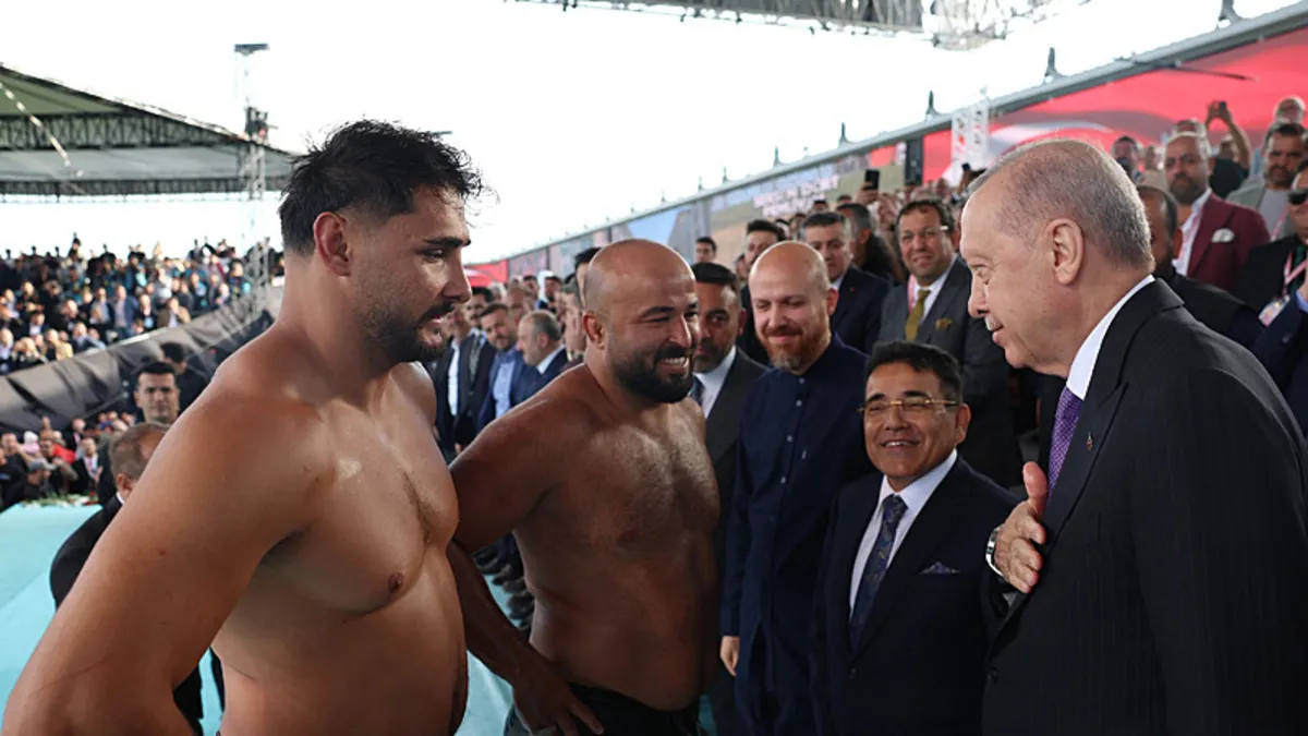 Yağlı Güreş Cumhurbaşkanlığı Kupası'nda şampiyon Orhan Okulu!