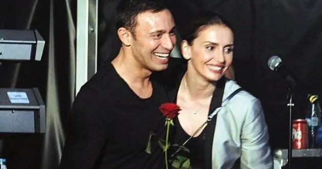 Mustafa - Emina Sandal