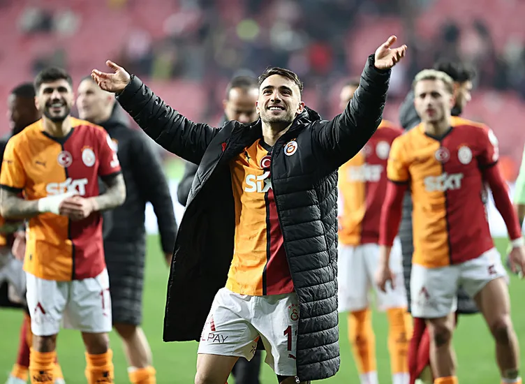 Galatasaray’dan Victor Osimhen için transfer açıklaması! Gündem olan açıklamalara cevap…