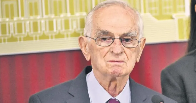 Önder Sav CHP’den istifa etti