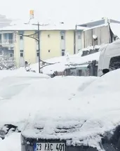 Erzurum kara gömüldü