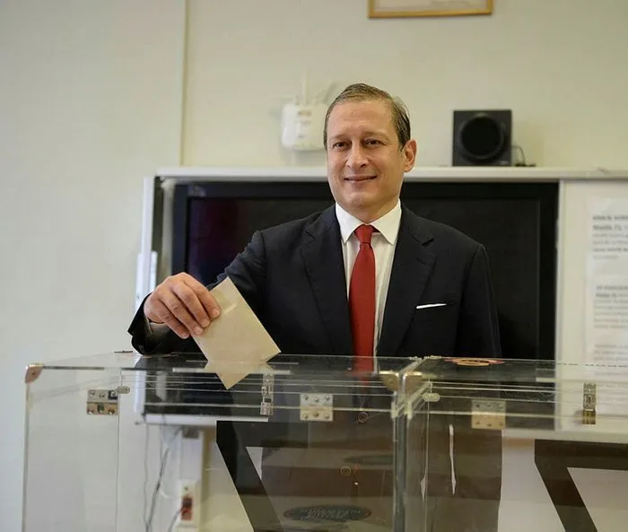 son dakika galatasaray da yeni baskan belli oluyor galatasaray baskani kim oldu burak elmas sayfa 13 son dakika spor haberleri