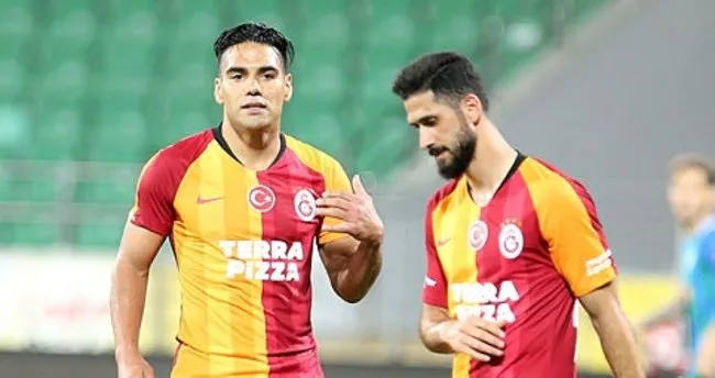 Son dakika... Galatasaray'da Falcao sakatlandı