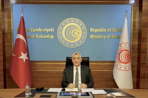 ihracat-ikliminde-son-27-ayin-zirvesi-bakan-bolat-ovp-hedefi-icin-gereken-rakami-acikladi-1789025948783.jpg