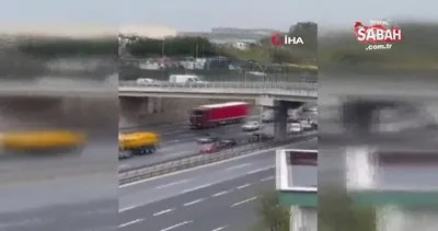 Osmangazi Köprüsü girişinde tır devrildi | Video