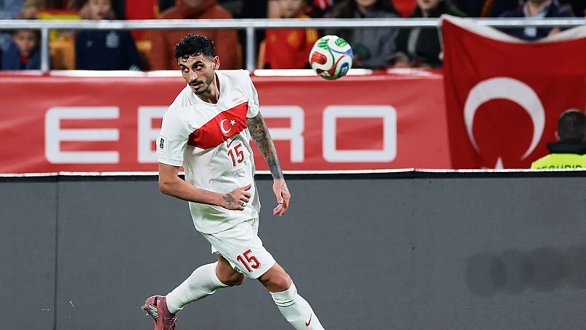 Trabzonspor ve Samsunspor'dan Samet Akaydin yarışı