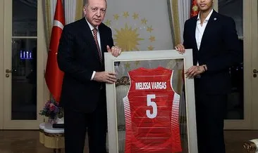 Fenerbahçe’nin Kübalı voleybolcusu Vargas, Türk vatandaşlığına geçti