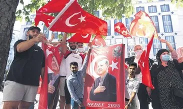 Avrupalı Türklerden Erdoğan’a: Biz hep yanındayız