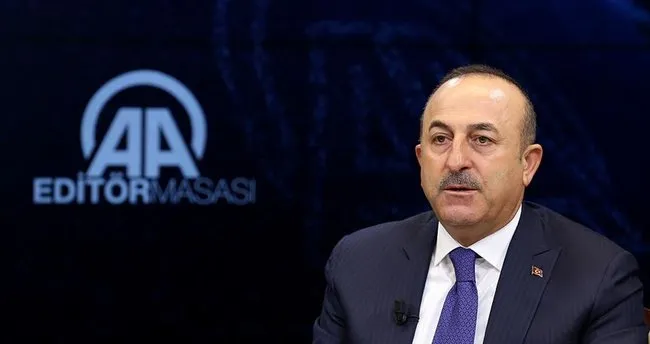 Bakan Çavuşoğlu, Yunan mevkidaşıyla görüştü