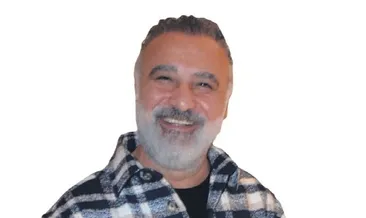 Misafirleriyle yemek yedi