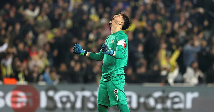 Son dakika haberi: Fenerbahçe’de Altay Bayındır sezonu kapattı!