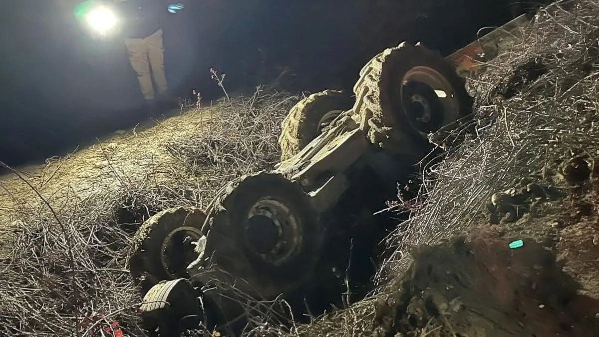 Antalya’da korkunç kaza: 14 yaşındaki traktör sürücüsü ile 8 yaşındaki kız kardeşi hayatını kaybetti