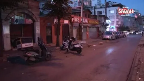 Şişli'de bir kişi börekçiden aldığı bıçakla cadde üzerinde tartıştığı kişiyi öldürdü | Video