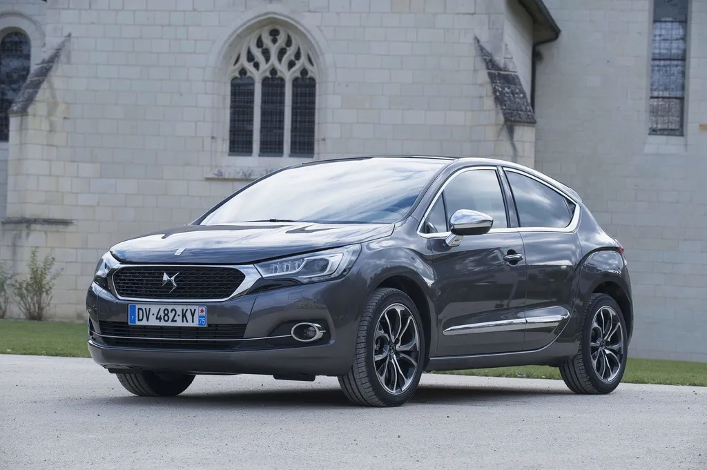 yeni ds 4 ve ds 4 crossback turkiye de