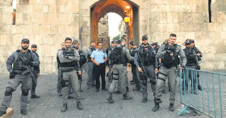 Mescid-i Aksa’ya küstah saldırı