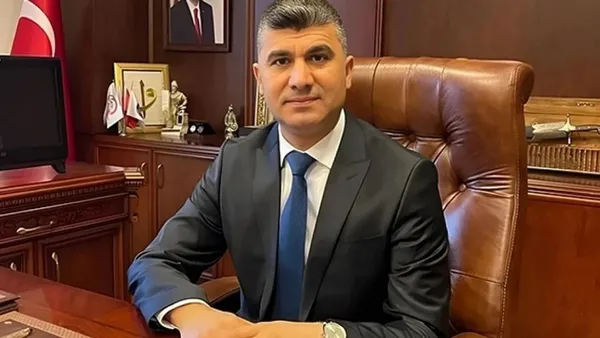 demli-belediyede-usulsuzlukler-tek-tek-ortaya-cikmaya-basladi-belediye-lojmanini-kiraya-vermisler-1739623768384.jpg