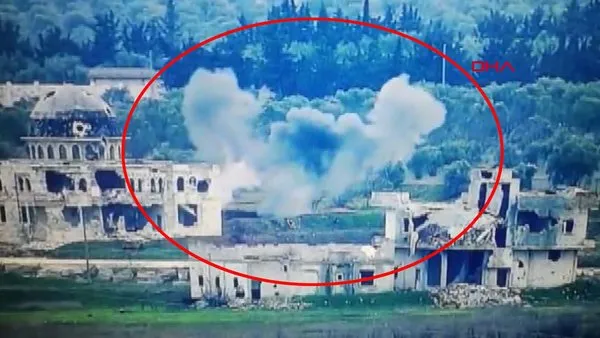 Suriye'de saldırı hazırlığındaki teröristlerin vurulma anı kamerada! Nokta atışla böyle havaya uçtular