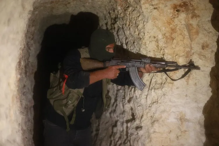 Suriyeli muhalifler PKK tünellerini tarıyor! Tel Rıfat’ın altında büyük şebeke: Gizli odalar keşfedildi