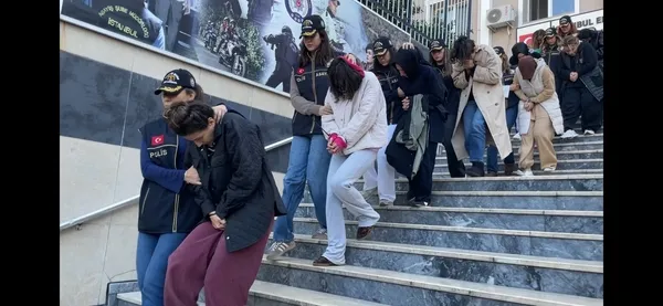 kuyumcukentte-420-milyonluk-vurgunda-yeni-gelisme-28-supheli-adliyeye-sevk-edildi-1791533216728.jpg