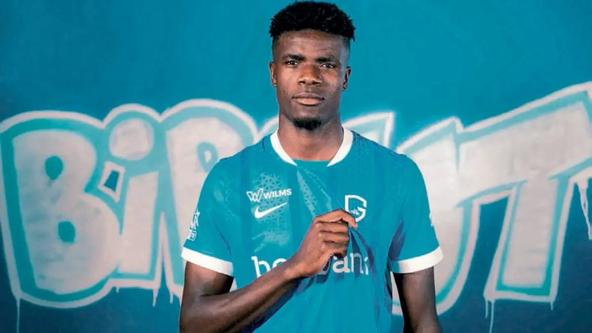 Trabzonspor, Aaron Bibout'u Transfer Listesine Aldı