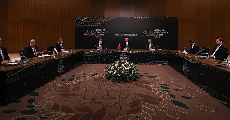 3’lü zirveyi değerlendiren AB Türkiye Delegasyonu Başkanı: Diplomatik girişimler memnuniyetle karşılandı