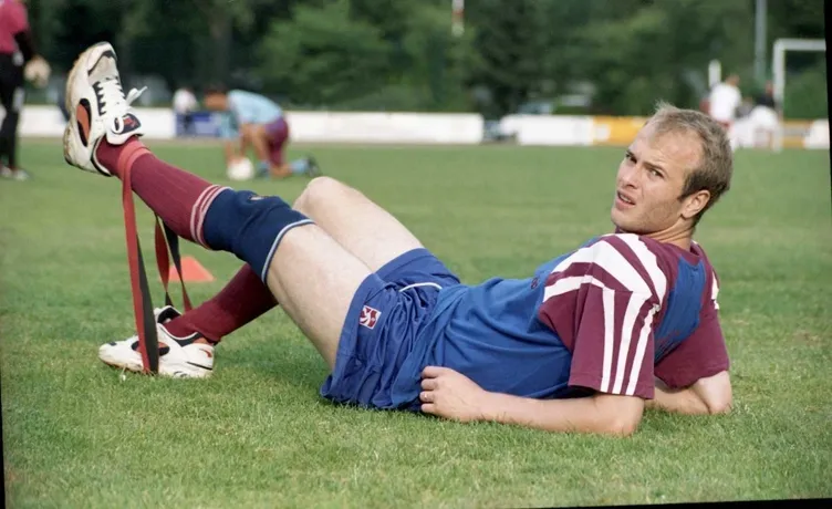 Fenerbahçe ve Trabzonspor arasındaki transferler! İşte tarihe geçen o futbolcular...