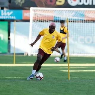 Galatasaray'da yeni sezon hazırlıkları sürüyor
