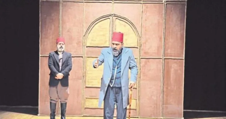 2. Abdülhamid Han İzmir’de sahnelendi