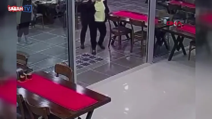 Eski hakem Selçuk Dereli, 'Heimlich' manevrasıyla hayat kurtardı | Video