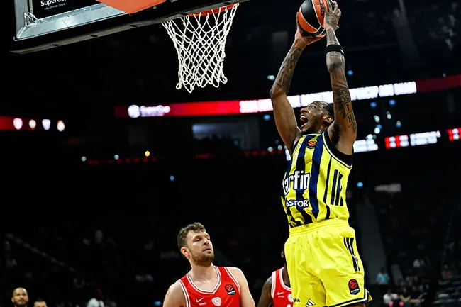 fenerbahce-super-kupada-olimpiakosa-kaybetti-1789747624611.jpg