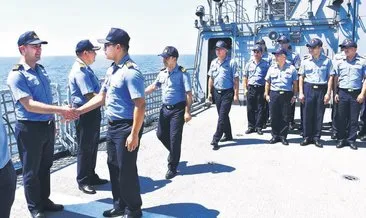 Doğu Akdeniz’deki Türk donanmasında bayramlaşma