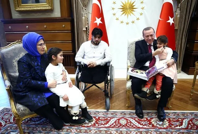 Cumhurbaşkanı Erdoğan, Suriyeli Gözyaşı ve ailesini kabul etti