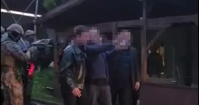 İzmit’te film gibi operasyon: Firari hükümlü böyle yakalandı! #kocaeli