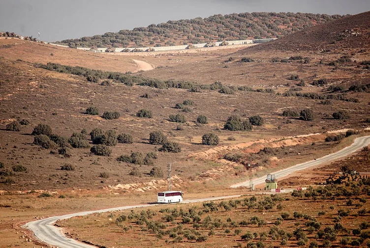 Son Dakika: TSK vuruyor ÖSO ilerliyor!