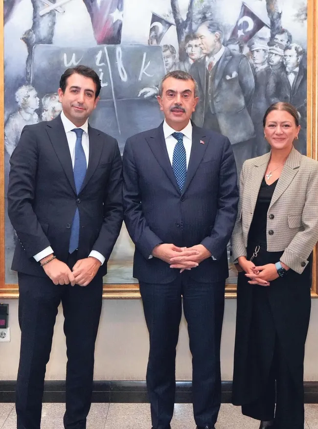 Bakan Tekin SABAH'a açıkladı: Mücadele bitmedi, teyakkuzdayız