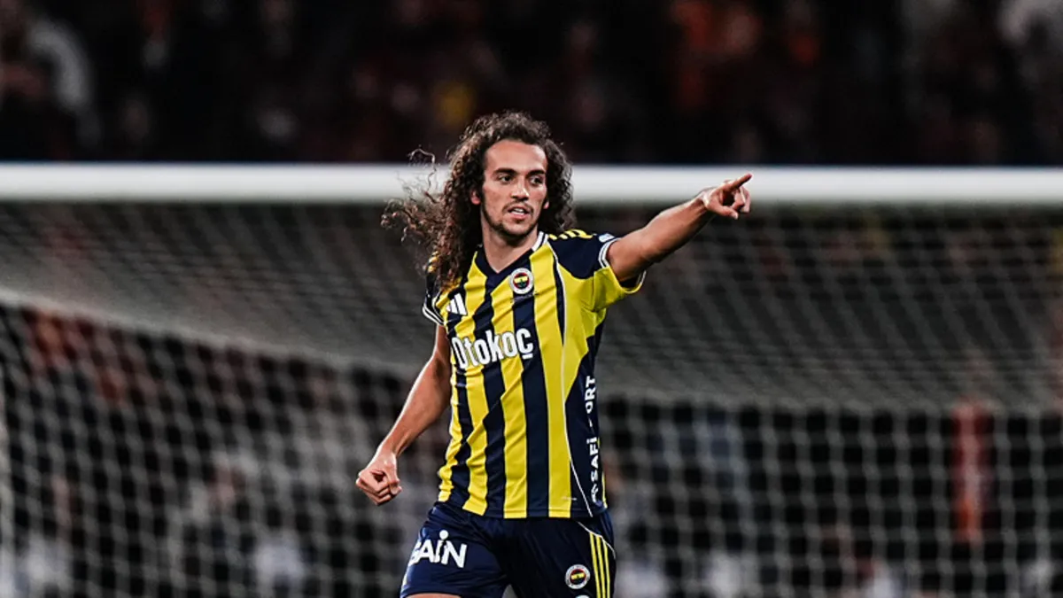 Fenerbahçe’de Matteo Guendouzi’den ilk gol sevinci! Fenerbahçe’de Matteo Guendouzi’den ilk gol sevinci!