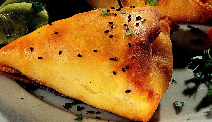 Patlıcanlı Muska Böreği
