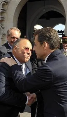 Sarkozy camide!