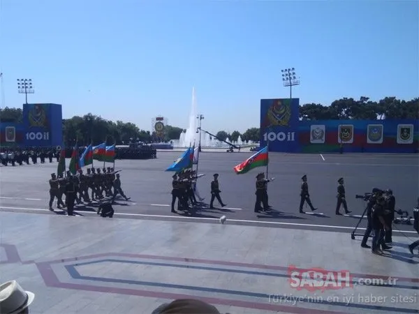 Milli füze SOM-B1 Azerbaycan Ordusu’nun geçit töreninde