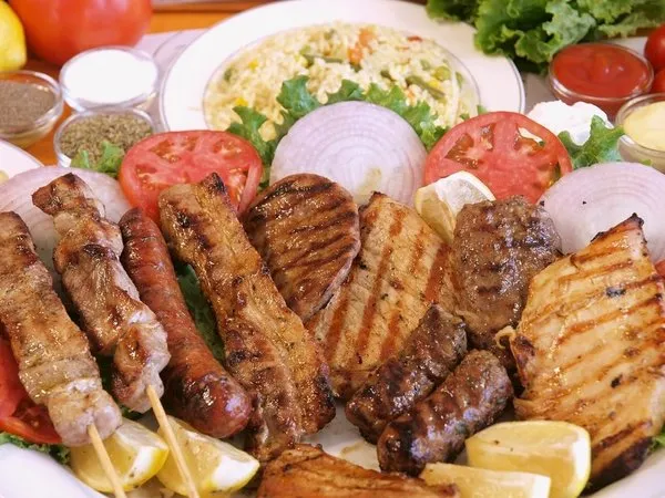 Et yemenin azı yarar çoğu zarar