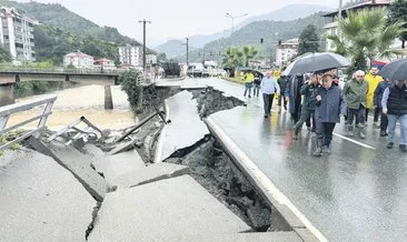 Artvin’i sel aldı