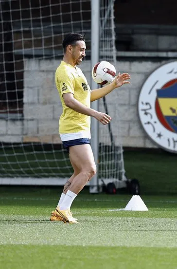 Fenerbahçe, hazırlıklara başladı
