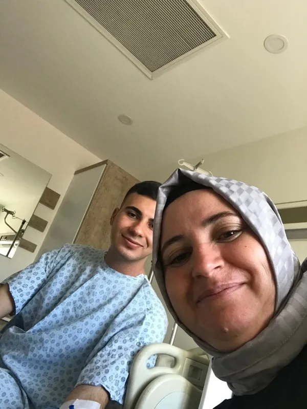 polislik-hayaliyle-girdigi-ameliyat-hayatina-mal-oldu-ailenin-feryadi-yurekleri-dagladi-1751690566426.jpg Polislik hayaliyle girdiği ameliyat, hayatına mal oldu! Ailenin feryadı yürekleri dağladı