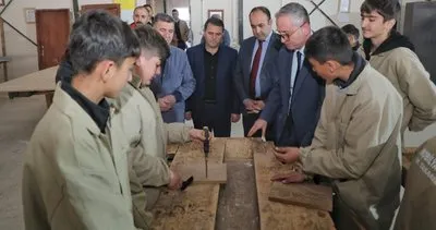 Ağrı'da fabrika gibi okullardan ekonomiye 53 milyon 168 bin liralık katkı #agri