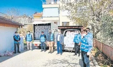 Korkuteli’nde 400 gıda kolisi dağıtıldı