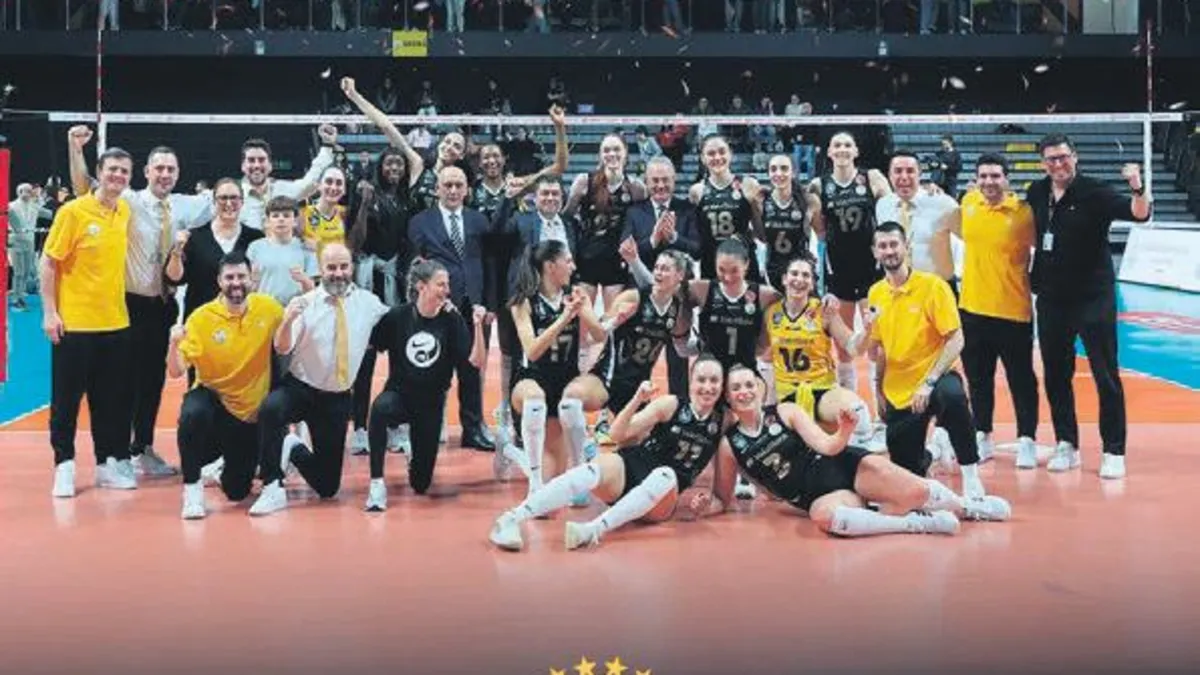 Finalin adı VakıfBank-Fenerbahçe 3-2
